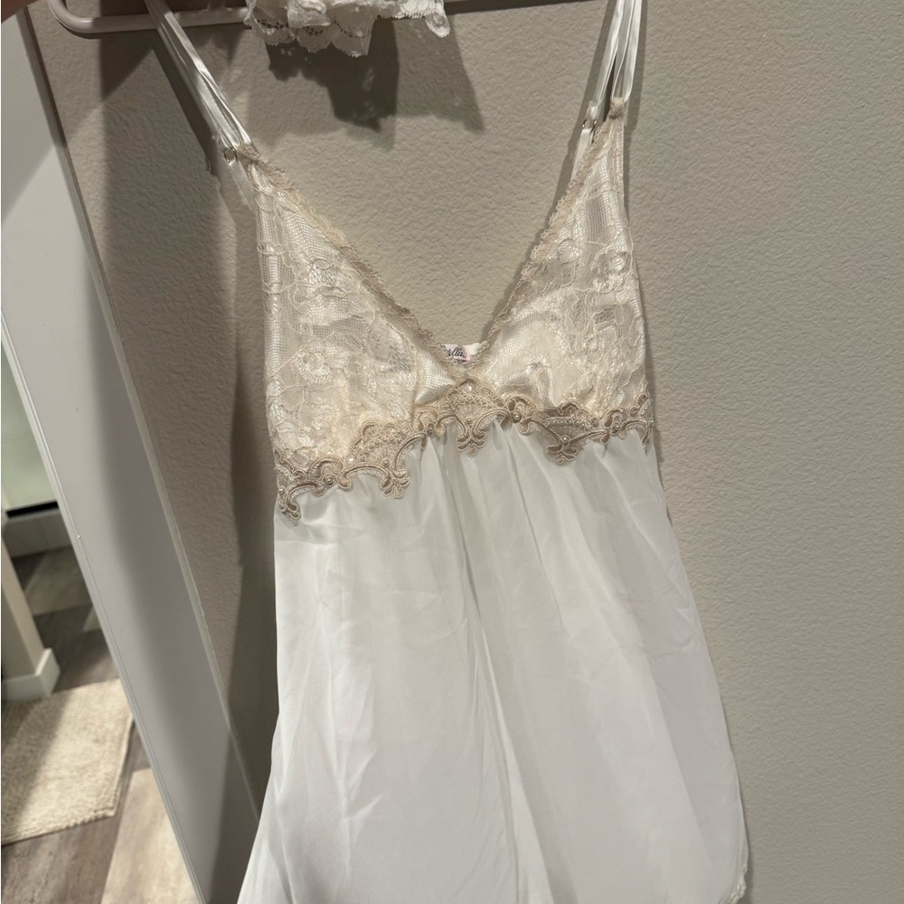 Linea Donatella White Lace Chemise Intimates